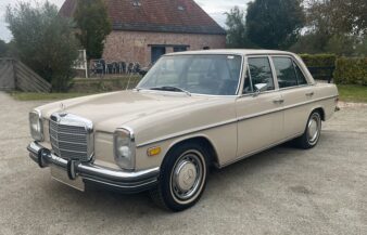 Mercedes W114 250 1972 — SOLD