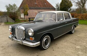 Mercedes W110 230 1965