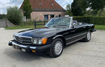 Mercedes W107 560 SL 1986