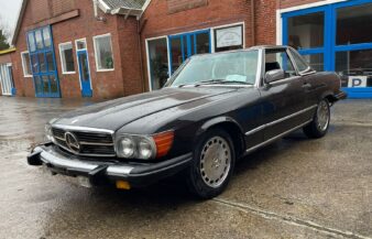 Mercedes W107 560 SL 1986