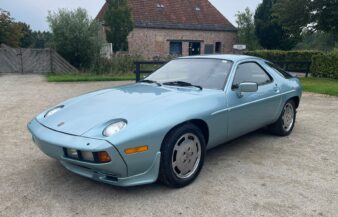 Porsche 928 1982