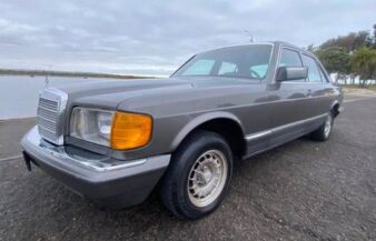 Mercedes W126 300 SD 1983 – In option